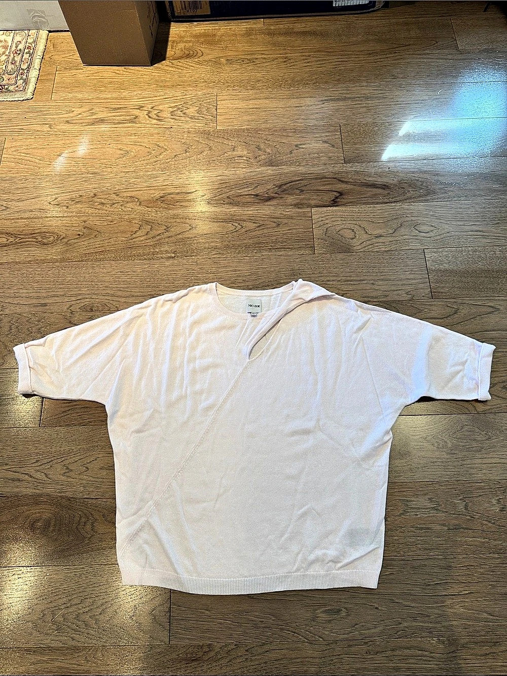 Nic+Zoe Short Sleeve sweater in light pink